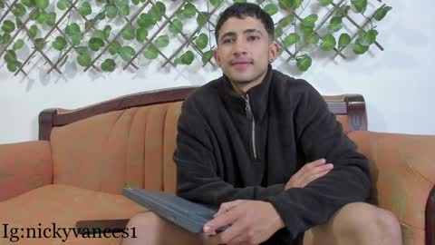 Snapshot of nicky_vance chatting on December 24, 4:40 pm nicky online show from December 24, 4:40 pm