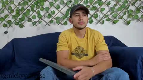 Snapshot of nicky_vance chatting on March 8, 8:03 pm nicky online show from March 8, 8:03 pm