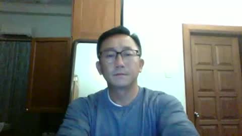 nickyang75 online show from June 1, 7:37 pm
