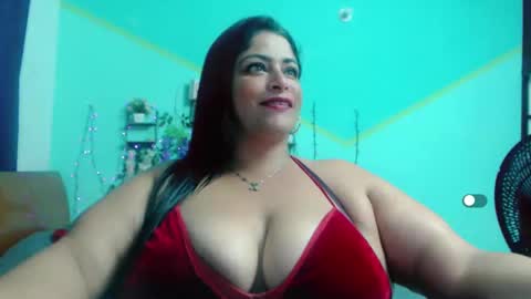 nickyribeiro online show from September 19, 4:47 am