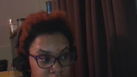 nickythehawtie online show from February 28, 12:55 am