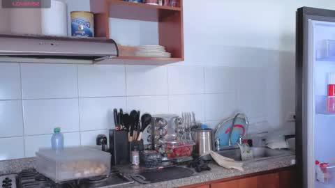 Snapshot of nickywindsor chatting on September 28, 4:23 pm Nicky online show from September 28, 4:23 pm