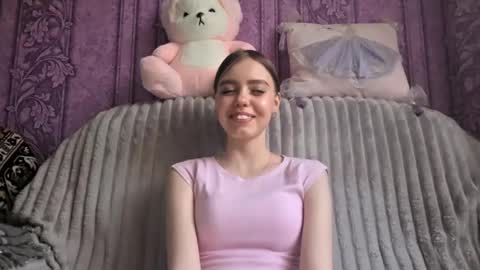 Emily online show from June 3, 2:33 pm