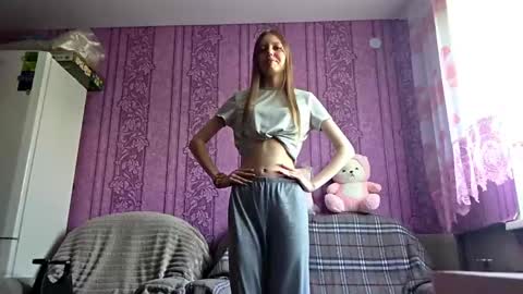 Emily online show from June 7, 6:39 am