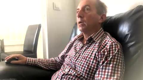 Nico online show from November 6, 10:16 am