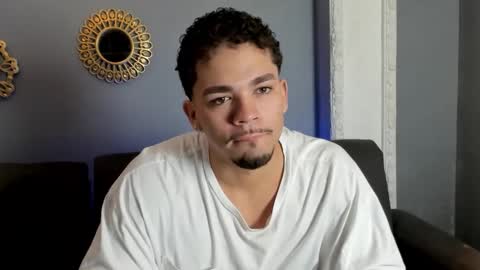 Snapshot of nico_blaze7 chatting on December 3, 12:25 pm nico_blaze7 online show from December 3, 12:25 pm