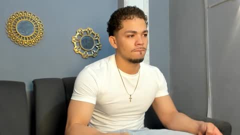 Snapshot of nico_blaze7 chatting on December 16, 12:32 pm nico_blaze7 online show from December 16, 12:32 pm