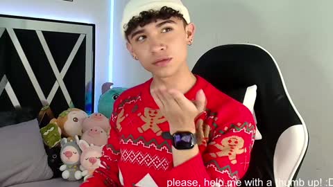 Snapshot of nico_cruz chatting on December 24, 3:16 am nico online show from December 24, 3:16 am