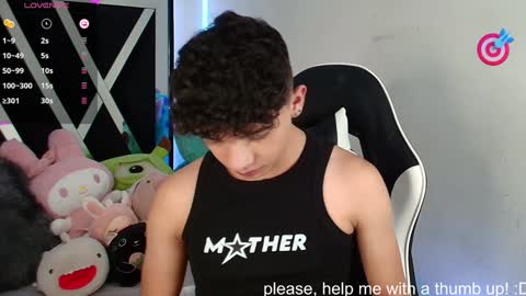 Snapshot of nico_cruz chatting on December 28, 6:17 am nico online show from December 28, 6:17 am