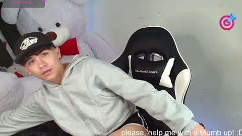 Snapshot of nico_cruz chatting on January 24, 6:57 am nico online show from January 24, 6:57 am