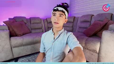 Snapshot of nico_cruz chatting on September 12, 10:32 pm nico online show from September 12, 10:32 pm