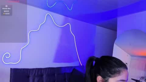 Snapshot of nicoblacke chatting on September 30, 12:21 pm Nico Blacke     online show from September 30, 12:21 pm