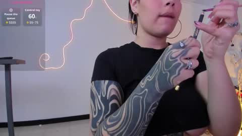 Snapshot of nicoblacke chatting on October 3, 12:13 pm Nico Blacke     online show from October 3, 12:13 pm