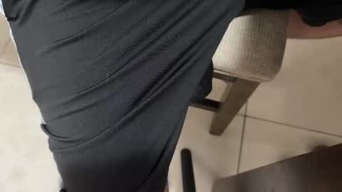 Snapshot of nicocar83 chatting on March 3, 9:48 am Carlos Nico online show from March 3, 9:48 am