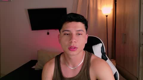Nico Cruz online show from September 18, 10:06 am