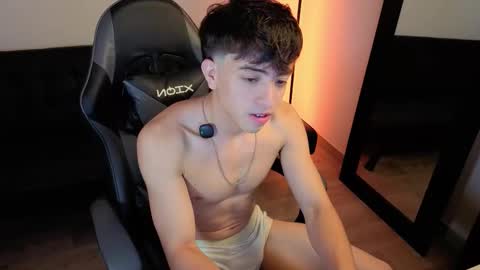 Snapshot of nicoisonline chatting on March 16, 9:08 pm Nicolas online show from March 16, 9:08 pm