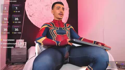 Snapshot of nicokingg_ chatting on November 19, 4:56 am Nico King online show from November 19, 4:56 am