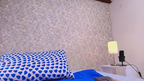 Nicol online show from January 9, 7:29 pm