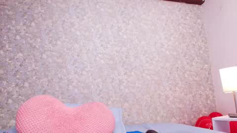 Nicol online show from February 11, 10:50 pm