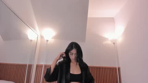 Nicol online show from February 22, 3:51 am