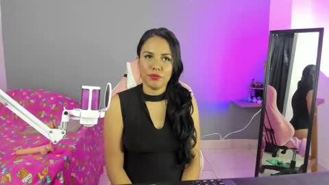 Nicol sanchez online show from February 9, 9:47 am