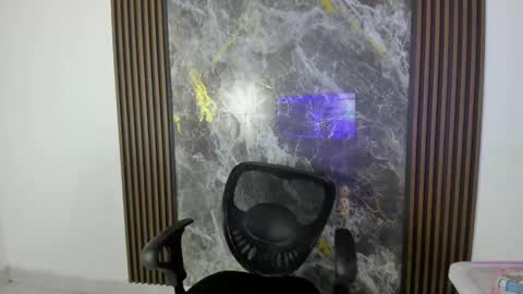 Nicol sanchez online show from September 22, 10:23 pm