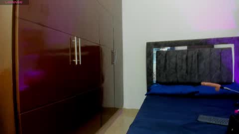 Snapshot of nicol_transgirl chatting on March 31, 4:13 am Nicol online show from March 31, 4:13 am