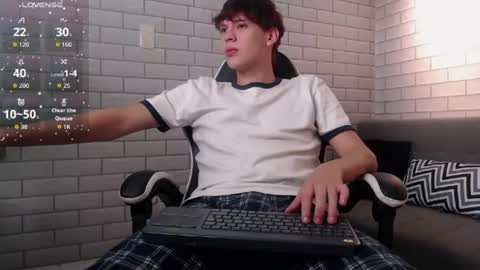Nicola online show from August 7, 2:02 am