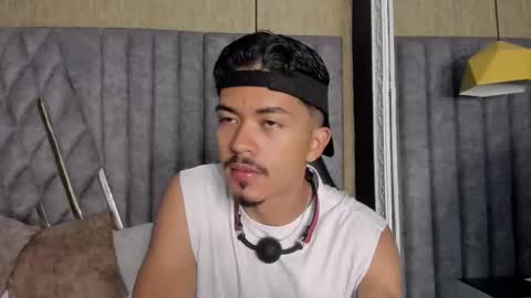 Nicolai online show from December 2, 11:15 am