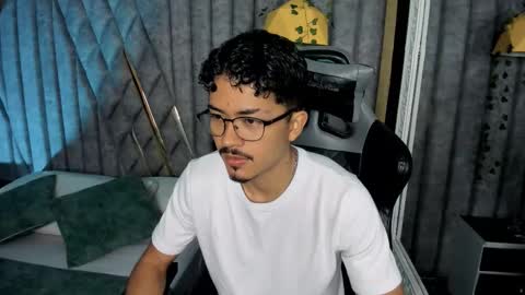 Nicolai online show from March 22, 2:09 pm