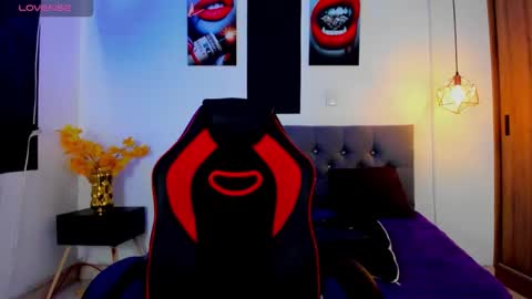 nicolas_james_sc online show from October 28, 1:36 pm