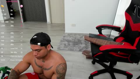 nicolas_montoya online show from October 17, 3:47 pm