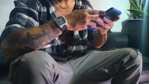 Nicolas online show from November 10, 3:49 am