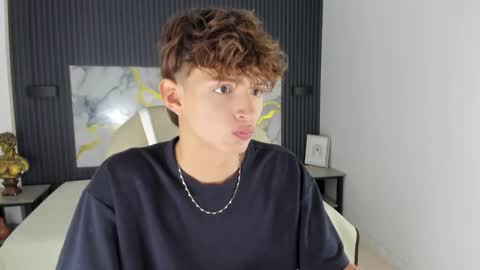 Snapshot of nicolasferrer18 chatting on November 23, 7:35 pm nicolasferrer18 online show from November 23, 7:35 pm