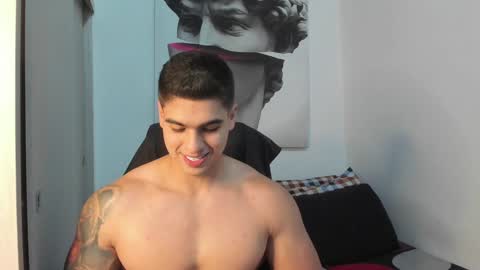 Andres online show from December 10, 11:08 pm