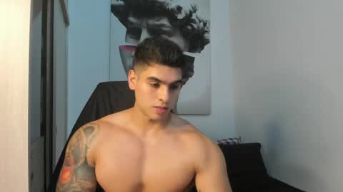 Andres online show from December 19, 9:49 pm