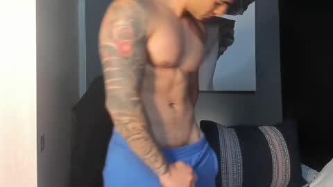 Snapshot of nicolasmuscle chatting on September 25, 3:49 pm Andres online show from September 25, 3:49 pm