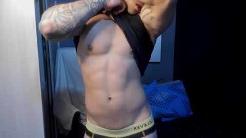 Snapshot of nicolasmuscle chatting on March 19, 9:08 pm Andres online show from March 19, 9:08 pm