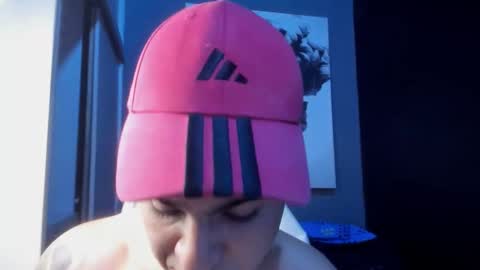 Snapshot of nicolasmuscle chatting on March 26, 6:35 pm Andres online show from March 26, 6:35 pm