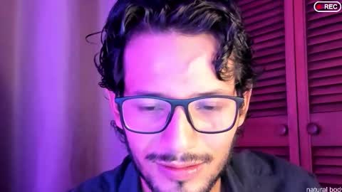 nicolasrodrii online show from October 7, 11:02 pm