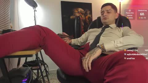 Nicolas Fellener online show from November 30, 5:00 am