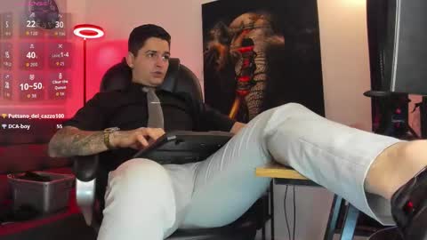 Snapshot of nicolass_fellener chatting on March 16, 5:44 am Nicolas Fellener online show from March 16, 5:44 am