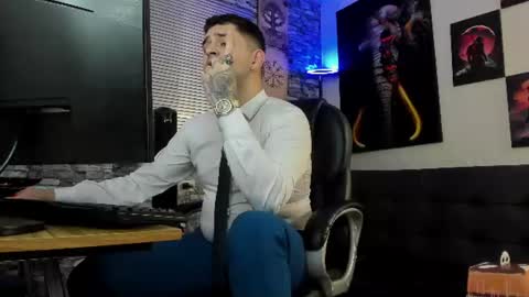 Nicolas Fellener online show from July 27, 2:40 am