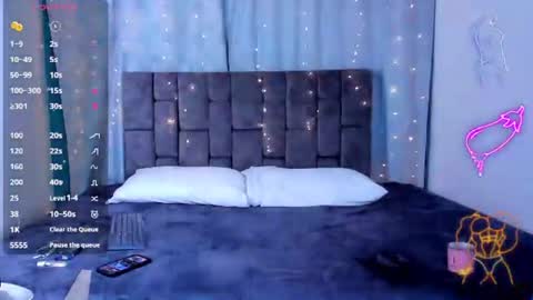 nicolastorres__ online show from June 19, 2:49 am
