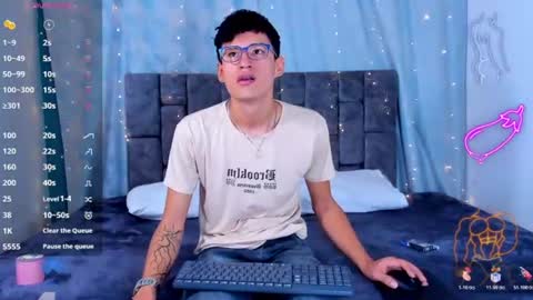 nicolastorres__ online show from June 21, 2:47 am