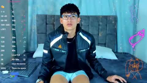 nicolastorres__ online show from July 6, 3:58 am
