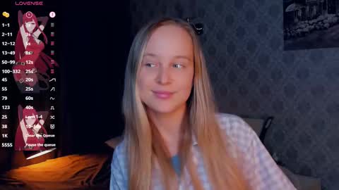 Nicoletta online show from October 3, 5:32 pm