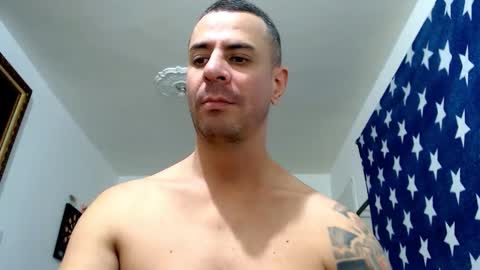 Nicolay online show from February 10, 1:32 am