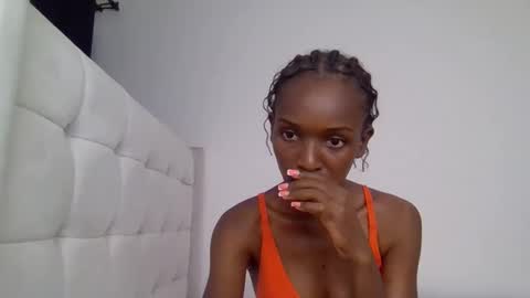 nicole161117 online show from February 18, 6:37 pm