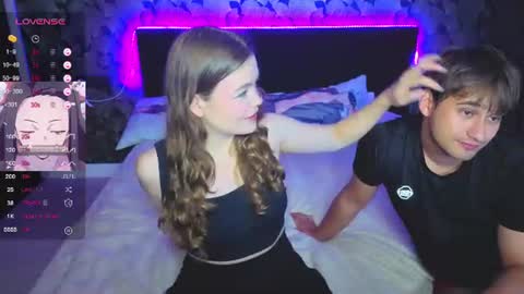 Nicole and Nick online show from July 11, 6:43 pm